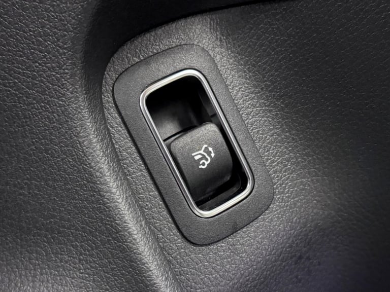 2019 Mercedes-Benz CLA 2.0 CLA220 AMG Line (Premium) Shooting Brake 5dr Petrol 7G-DCT Euro 6 (s/s...