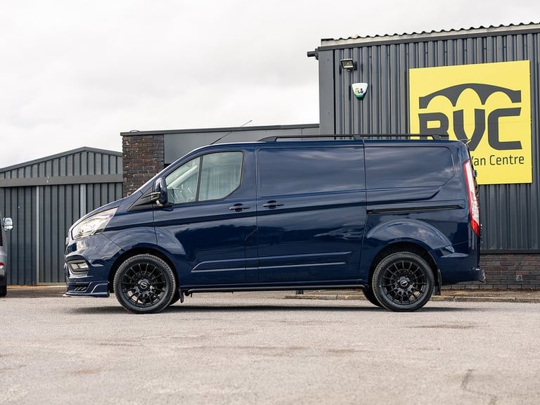 2022 Ford Transit Custom 300 EcoBlue Limited Panel Van Diesel Manual