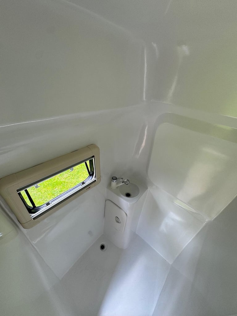 Capsule Mini - Lightweight / Small two berth caravan with washroom 