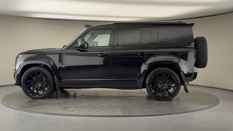 2022 Land Rover Defender 110 2.0 P400e 15.4kWh XS Edition SUV 5dr Petrol Plug-in Hybrid Auto 4WD ...