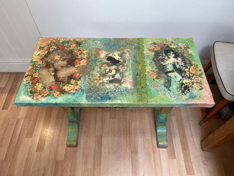 image for Vintage Decoupage Coffee Table, 1960s - Very good condition