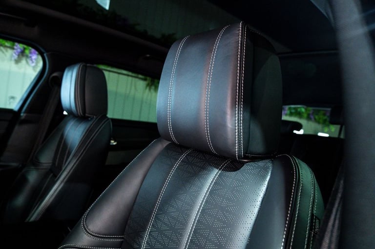 2019 Land Rover Range Rover Velar 3.0 D300 R-Dynamic HSE SUV 5dr Diesel Auto 4WD Euro 6 (s/s) (30...