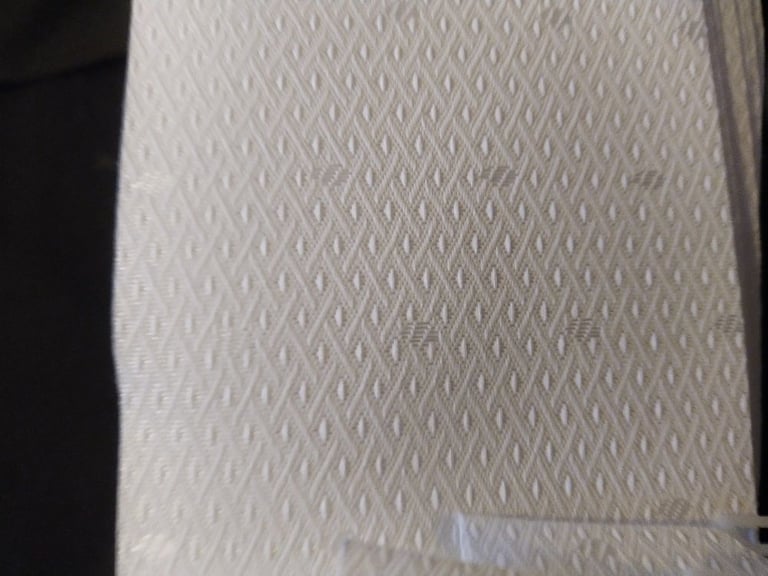 White Vertical Blind Slats And Weights (20+ In Total, Price Is For All)