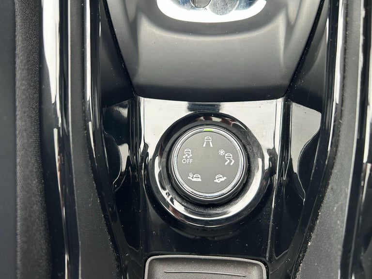 2019 Peugeot 2008 1.2 PureTech GPF GT Line SUV 5dr Petrol EAT Euro 6 (s/s) (110 ps) HATCHBACK Pet...