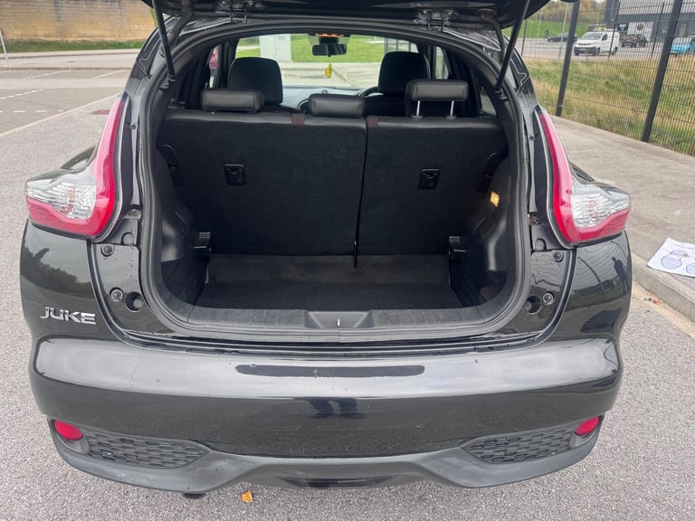 2017 Nissan Juke 1.2 DIG-T N-Connecta Euro 6 (s/s) 5dr HATCHBACK Petrol Manual