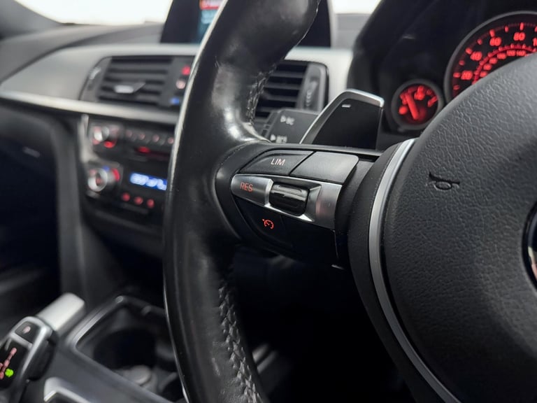 2019 BMW 3 Series 320i M Sport Shadow Edition Saloon SALOON Petrol Automatic