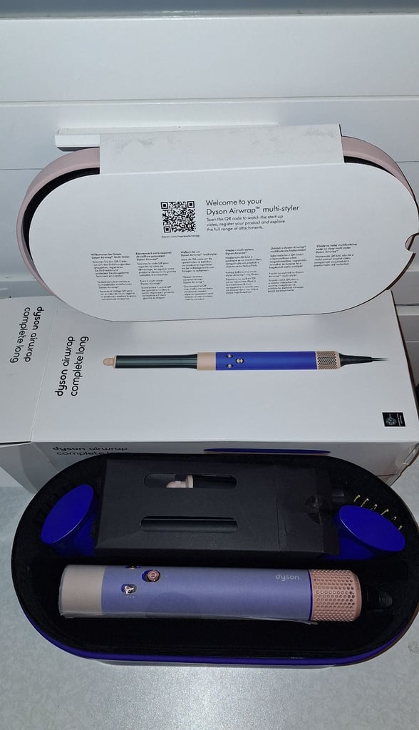image for New Dyson Airwrap Complete Long