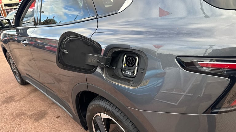 2025 MG MG S5 170kW Trophy EV Long Range 64kWh 5dr Auto Electric Estate Estate Electric Automatic