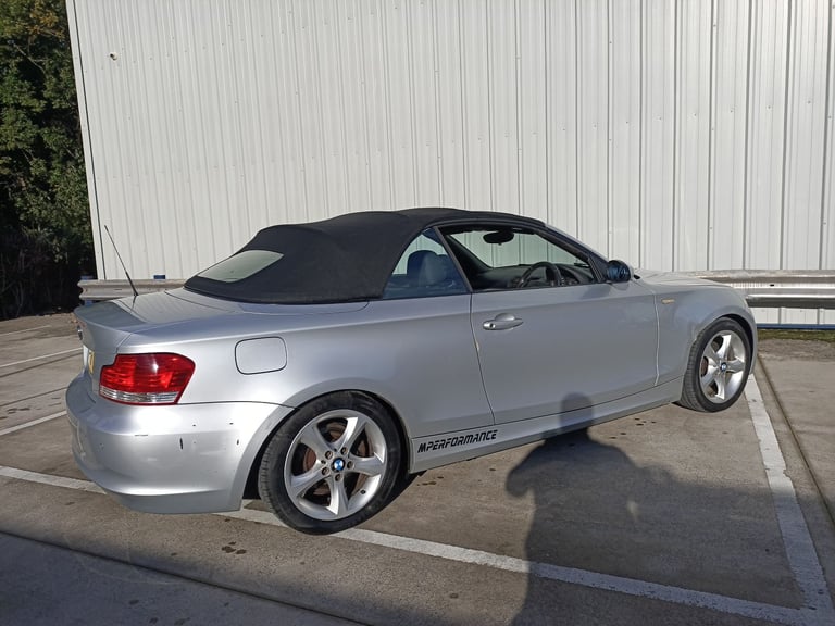 BMW, 1 SERIES, Convertible, 2008, Manual, 1995 (cc), 2 doors