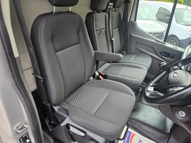 2022 Ford Transit 2.0 EcoBlue 130ps H2 Trend Van PANEL VAN Diesel Manual