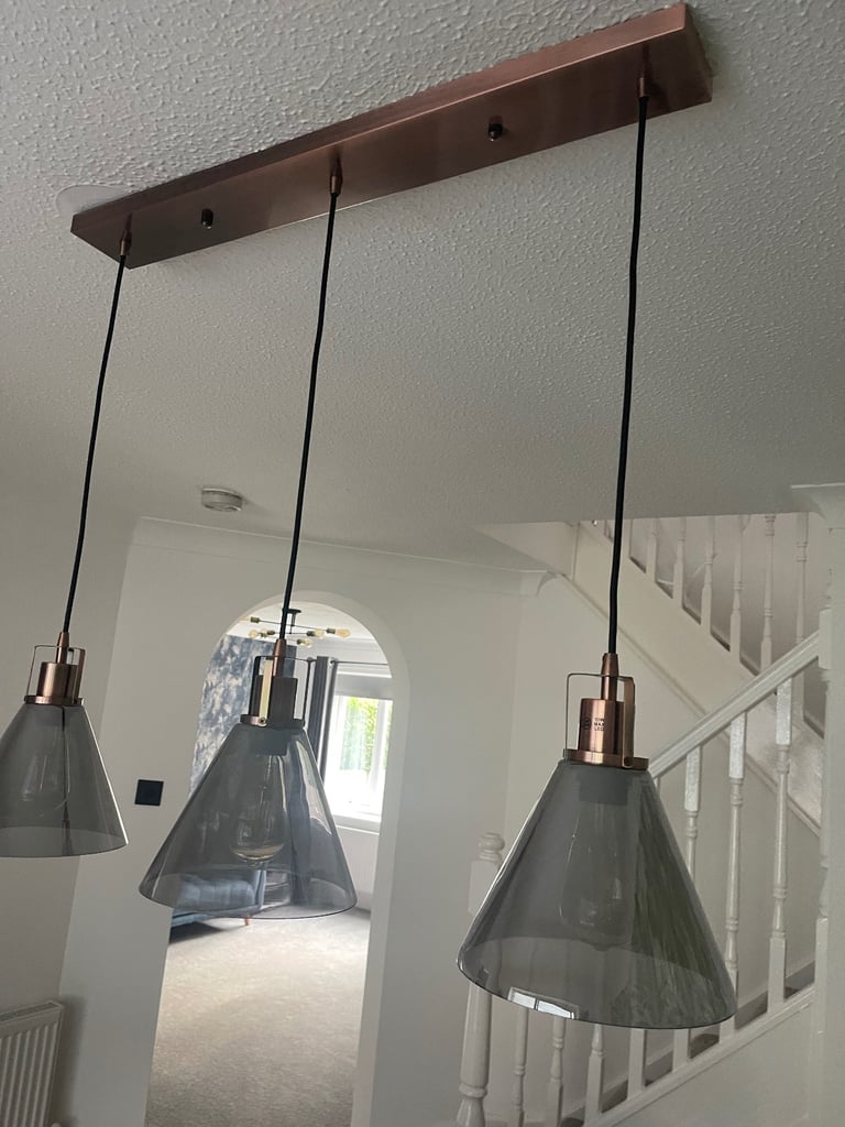 PENDANT CEILING LIGHT 