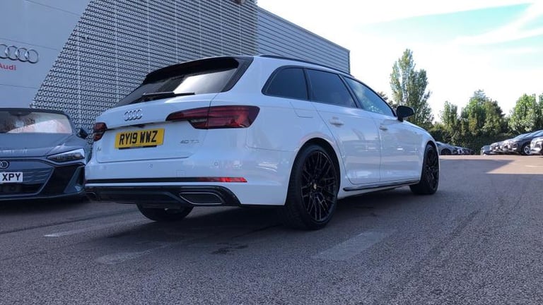 2019 Audi A4 40 TDI Black Edition 5dr S Tronic ESTATE DIESEL Automatic
