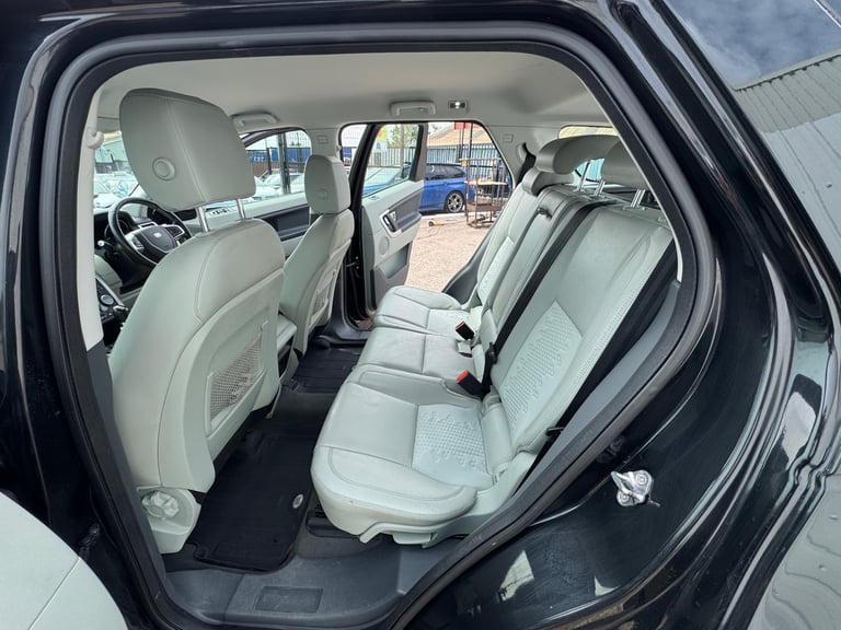 2015 Land Rover Discovery Sport 2.0 TD4 SE Tech 5dr [5 Seat] ESTATE Diesel Manual