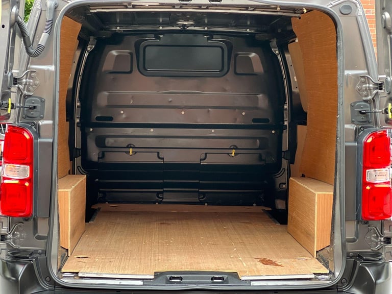 2021 Citroen Dispatch 1.5 BlueHDi 1200 Enterprise XL FWD 3 Euro 6 (s/s) 6dr PANEL VAN Diesel Manual
