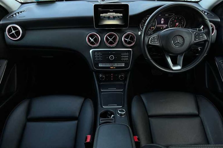 2018 Mercedes-Benz A-Class 1.6 A160 SE (Executive) Hatchback 5dr Petrol 7G-DCT Euro 6 (s/s) (102 ...