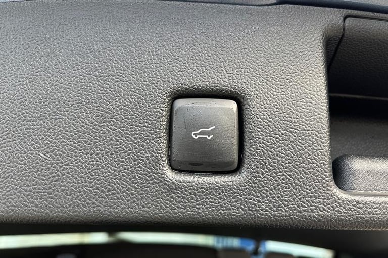 2023 Ford Kuga 2.5 PHEV ST-Line X Edition 5dr CVT HATCHBACK PETROL/ELECTRIC Automatic