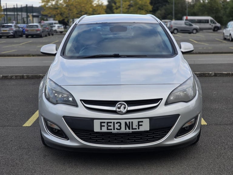 2013 Vauxhall Astra 1.7 CDTi ecoFLEX SE Sports Tourer Euro 5 (s/s) 5dr ESTATE Diesel Manual