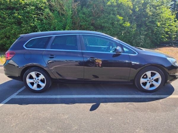 2011 Vauxhall Astra 1.6i 16V SRi 5dr ESTATE Petrol Manual