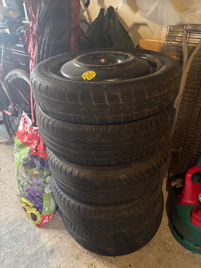image for Michelin car tires partly used 195/65R/15