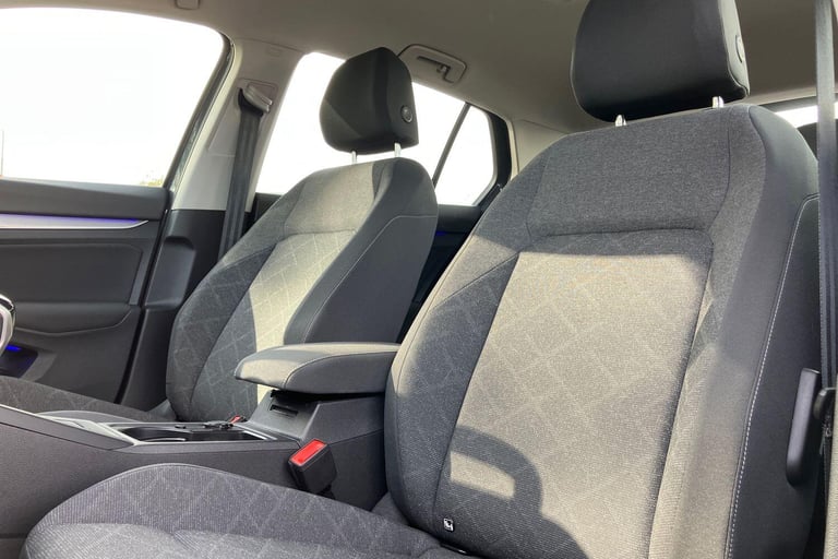 2021 Volkswagen Golf Life MK8 1.5 TSI 150PS 6-speed Manual 5 Door HATCHBACK Petrol Manual