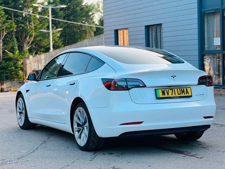 Tesla Model 3 (Dual Motor) Long Range Saloon 4dr Electric Auto 4WDE (346 ps)