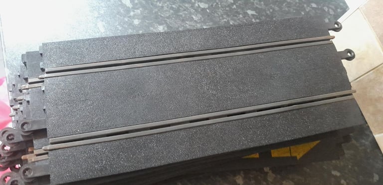 SCALEXTRIC TRACK LARGE AMOUNT