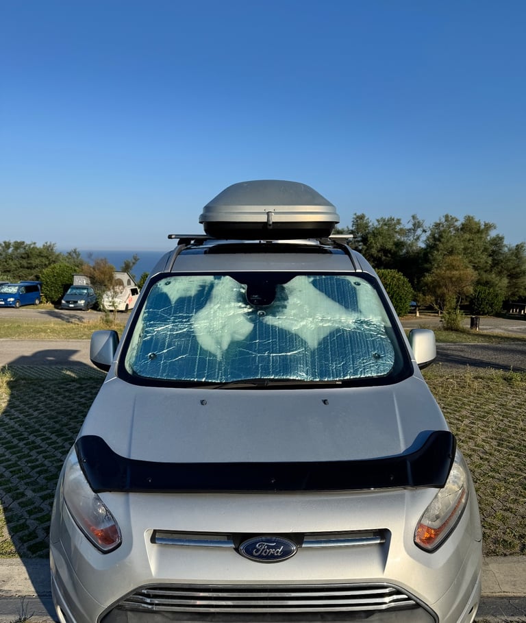 Ford, GRAND TOURNEO CONNECT, MPV, 2015, Manual, 1560 (cc), 5 doors