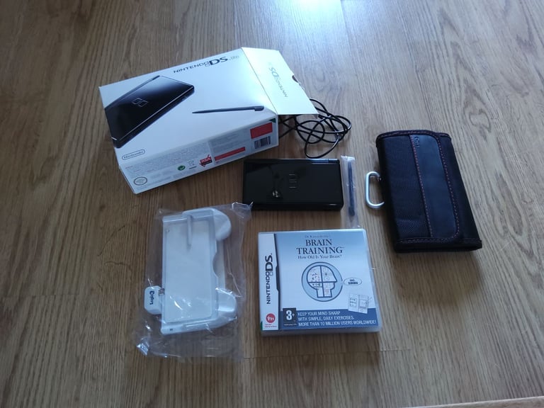 Nintendo DS Lite console