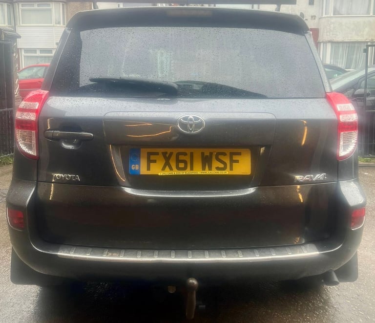 2011 Toyota RAV4 2.2 D-4D XT-R 5dr ESTATE Diesel Manual