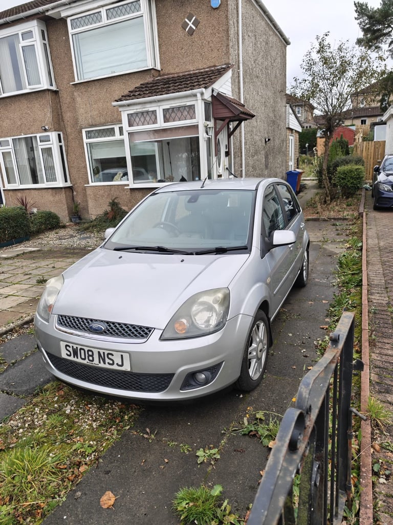 Ford, FIESTA Ghia, Hatchback, 2008, Manual, 1388 (cc), 5 doors