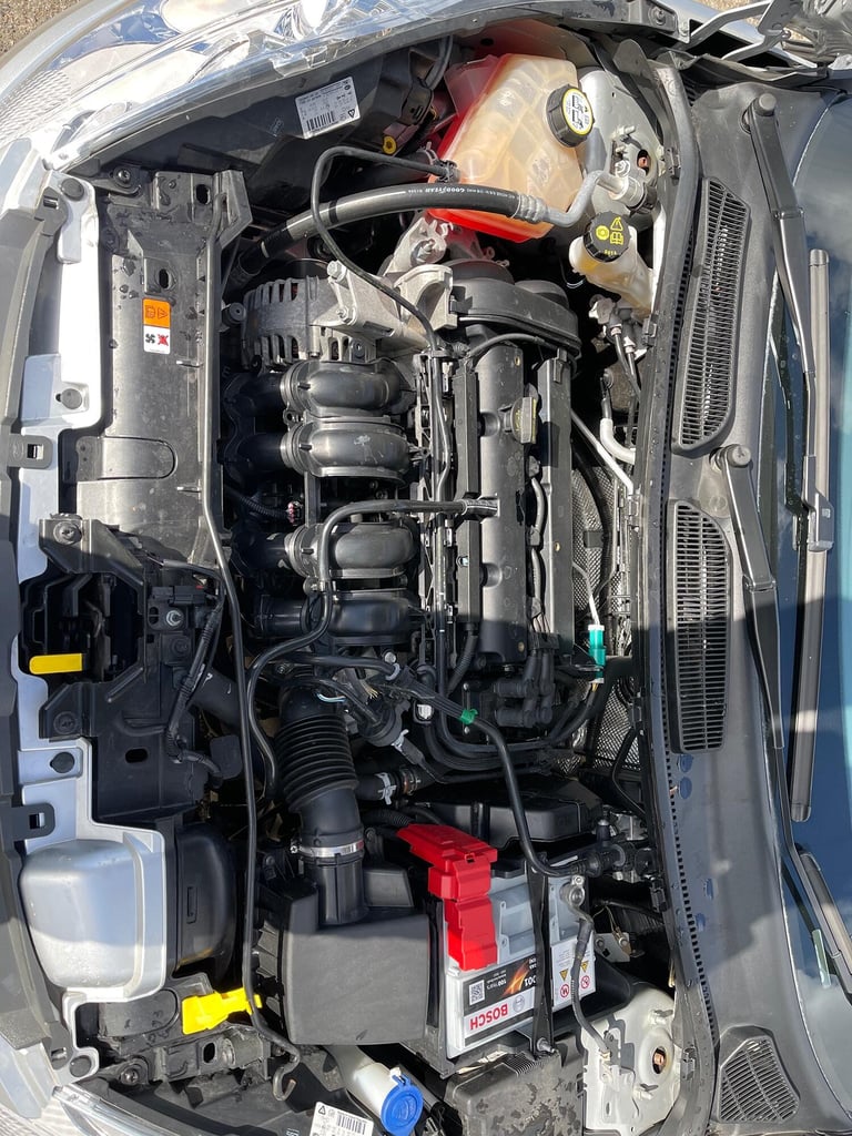 FORD FIESTA 1.4 Zetec 5dr 2011