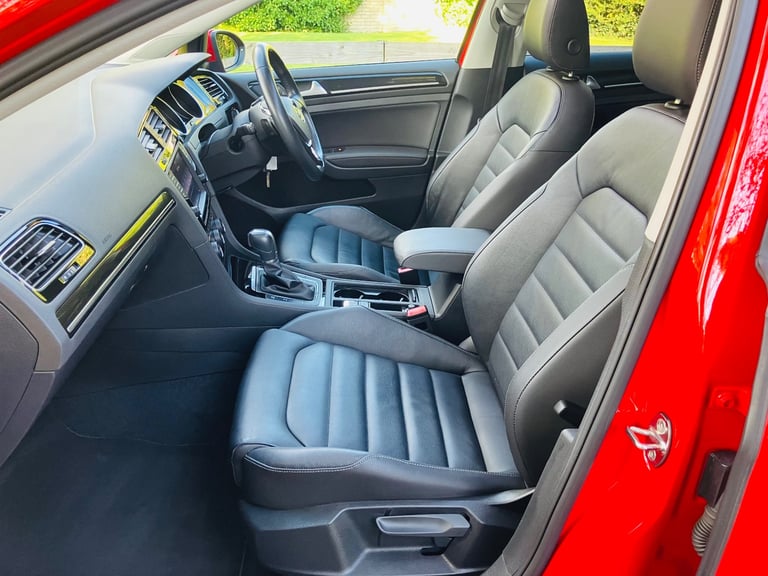 2013/63 VOLKSWAGEN GOLF Mk7 1.4 GT TSI DSG Auto 5dr **CARPLAY - PAN ROOF - LEATHER - XENONS**