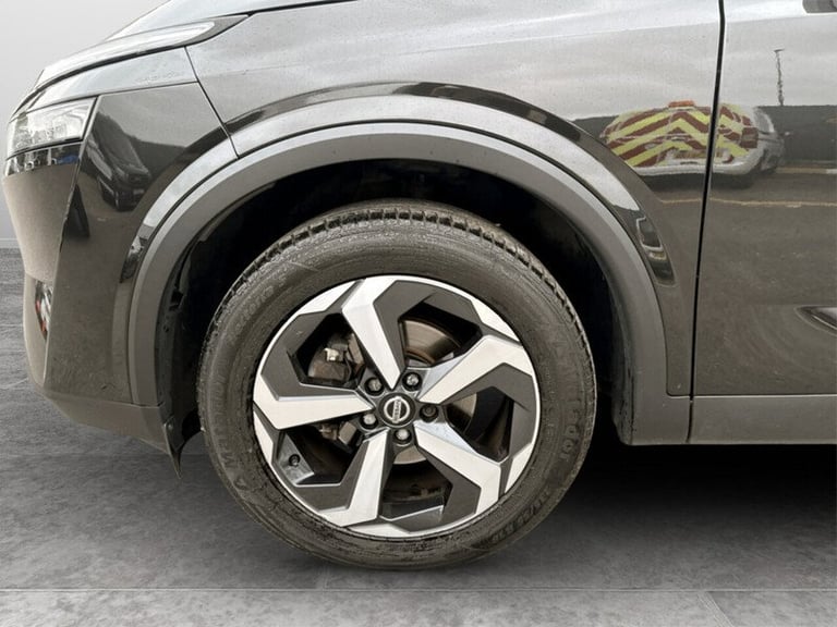 2021 Nissan Qashqai DIG-T MHEV N-Connecta SUV HYBRID Manual