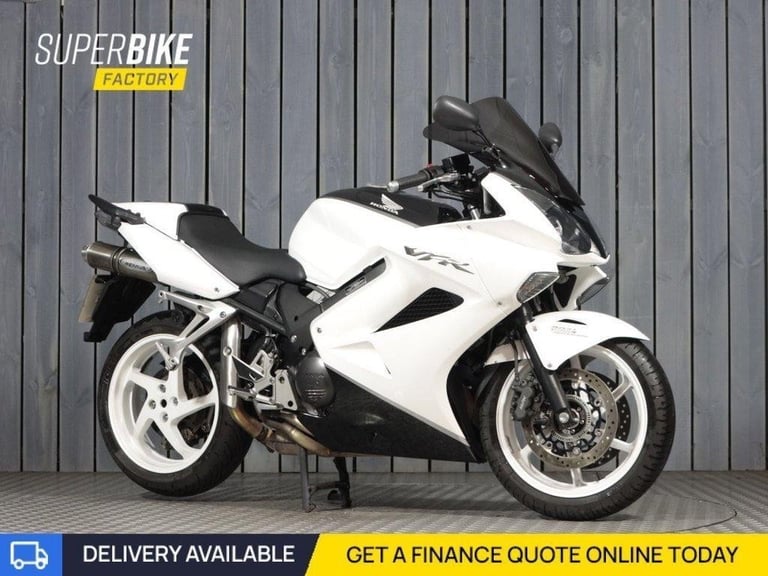 2011 61 HONDA VFR800 F