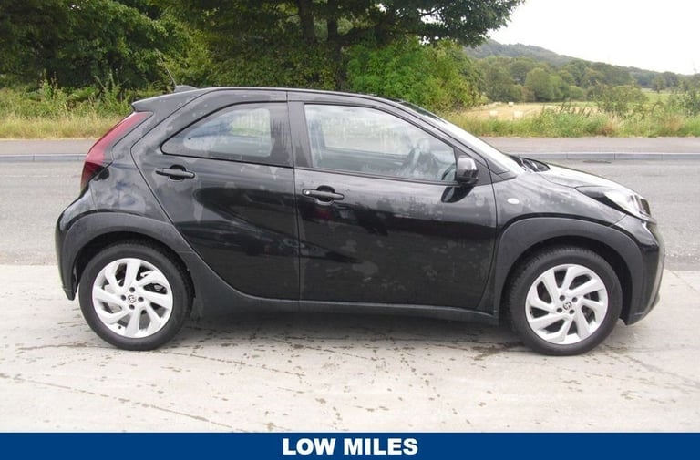 image for 2023 Toyota Aygo X 1.0 VVT-i Pure Hatchback 5dr Petrol Manual Euro 6 (s/s) (72 ps) Hatchback Petr...