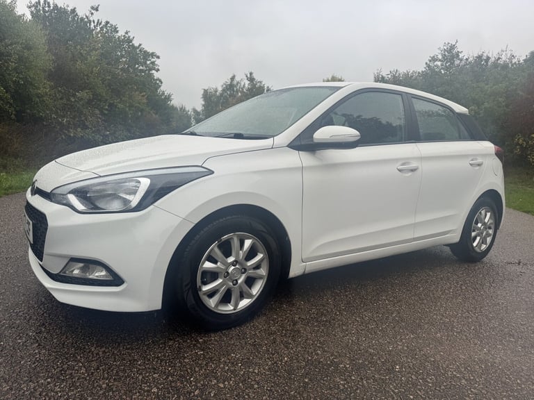 HYUNDAI I20 1.2 SE 2017