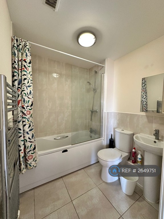 1 bedroom in Englefield House, Reading, RG30 (#2649751)
