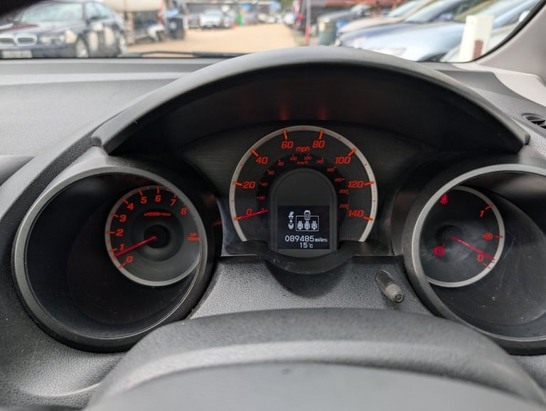 Honda Jazz I-VTEC EX 1.3 Petrol Manual Full Service History Cheap Insurance Grou