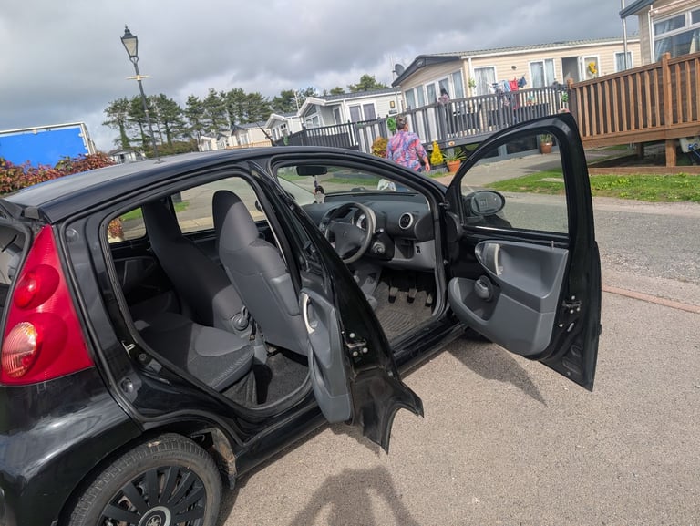 Peugeot, 107, Hatchback, 2008, Manual, 998 (cc), 5 doors