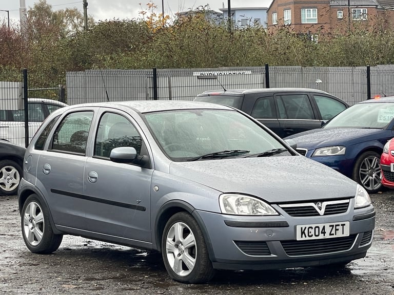 * 2004 VAUXHALL CORSA 1.2L 5 DOOR + IDEAL SMALL CITY CAR + LONG MOT * 