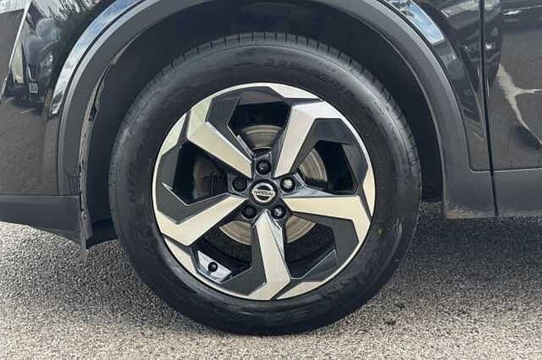 2022 Nissan Qashqai 1.3 DiG-T MH N-Connecta 5dr HATCHBACK Petrol/Electric Hybrid Manual