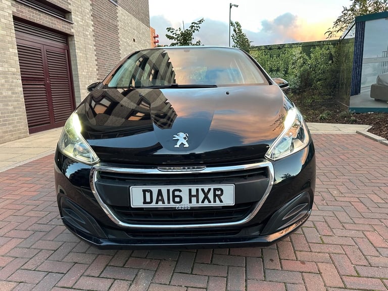 2016 Peugeot 208 1.2 PureTech Active Euro 6 5dr HATCHBACK Petrol Manual