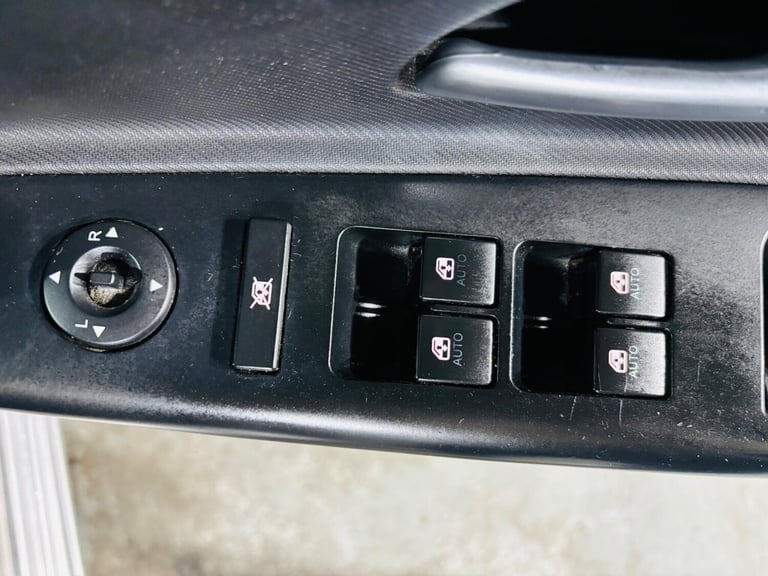 2008 Kia Ceed 1.6 LS 5dr HATCHBACK Petrol Manual