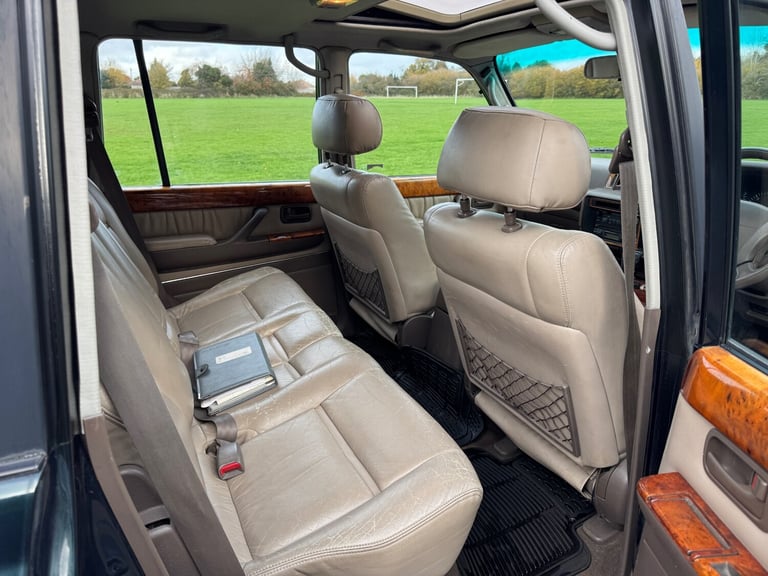 TOYOYA LAND CRUISER AMAZON VX 4.5 24 VALVE PETROL 4X4 1996 [P] GREEN