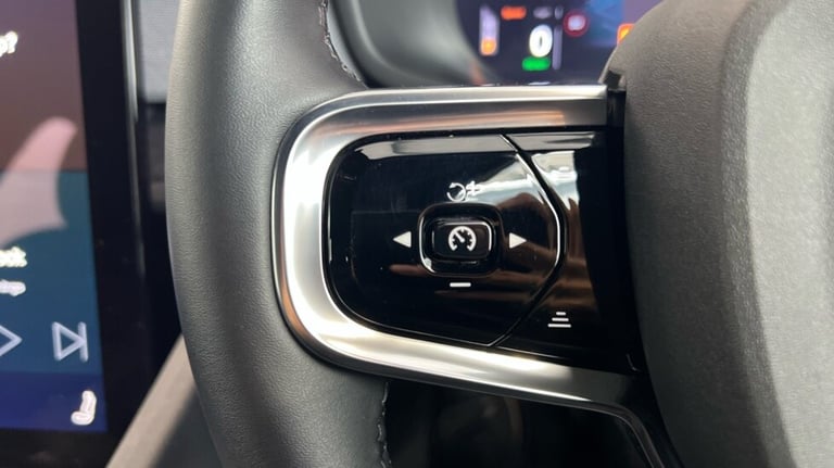 2022 Polestar Polestar 2 Long range Dual motor - Pilot Lite Hatchback Electric Automatic