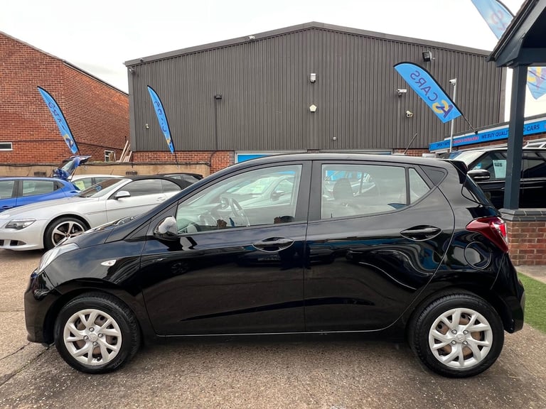2017 Hyundai i10 1.0 SE Euro 6 5dr HATCHBACK Petrol Manual