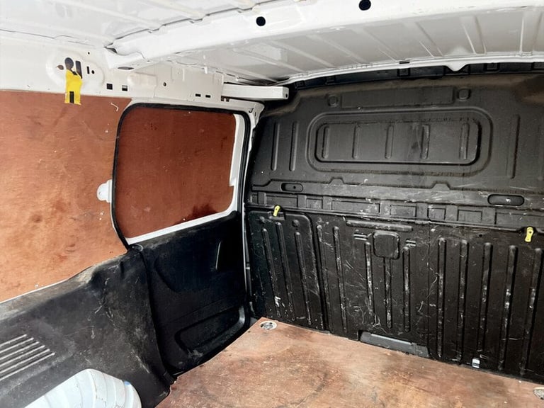 2021 Vauxhall Combo Turbo D 2300 Sportive Panel Van Diesel Manual