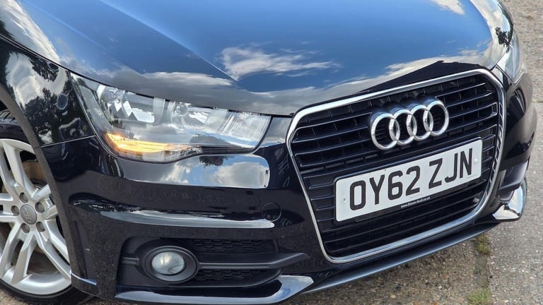 AUDI A1 1.4 TFSI S line Sportback S Tronic Euro 5 5dr 2012