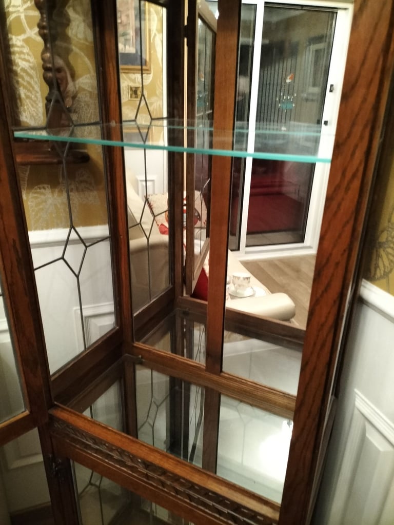 Old charm display cabinet 