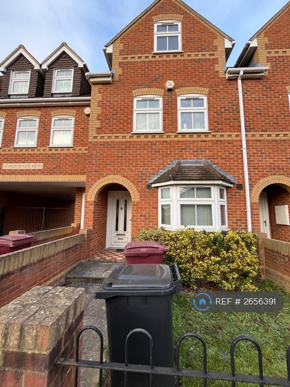 1 bedroom in Coach House Mews, Caversham, Reading, RG4 (#2656391)